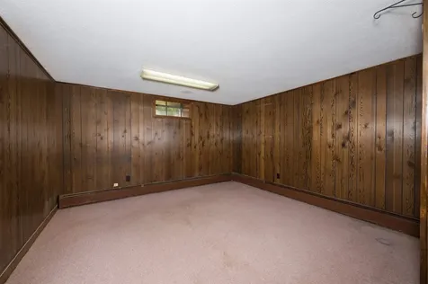 8 Gerrish Drive Durham NH 03824