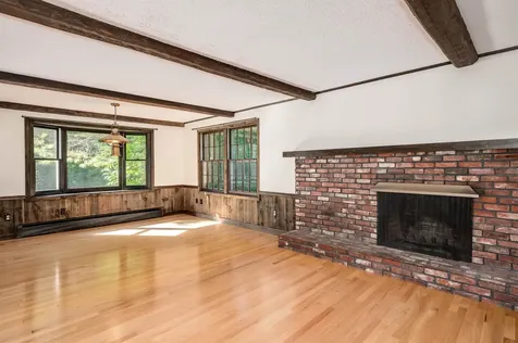 8 Gerrish Drive Durham NH 03824