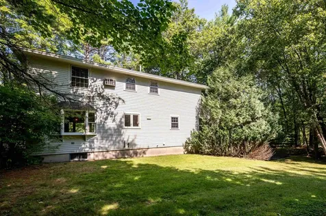 8 Gerrish Drive Durham NH 03824