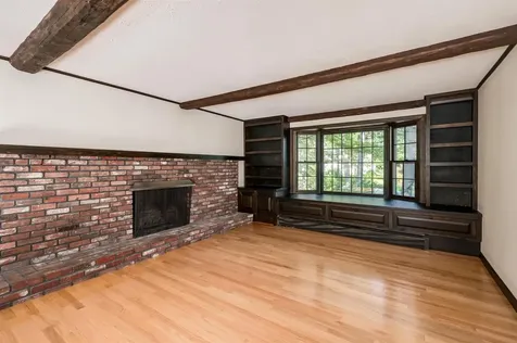 8 Gerrish Drive Durham NH 03824