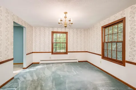 8 Gerrish Drive Durham NH 03824