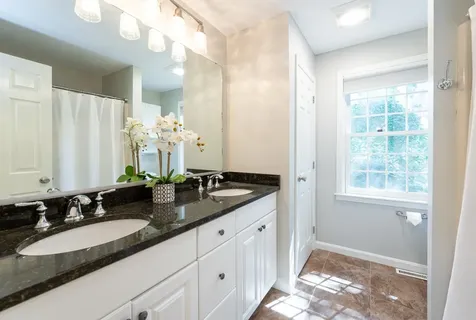 15 Atherton Lane Amherst NH 03031