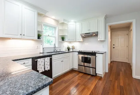 15 Atherton Lane Amherst NH 03031