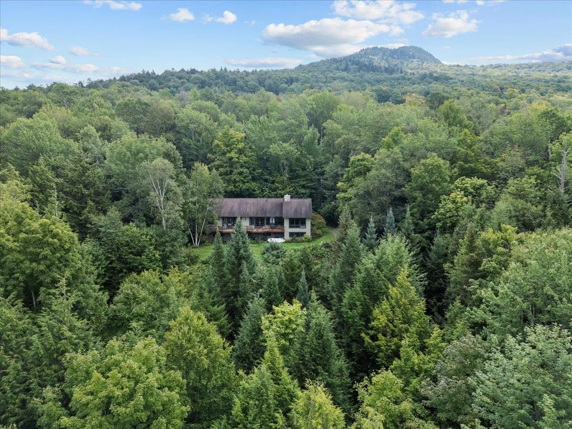 389 Upper Pinnacle Road Stowe VT 05672