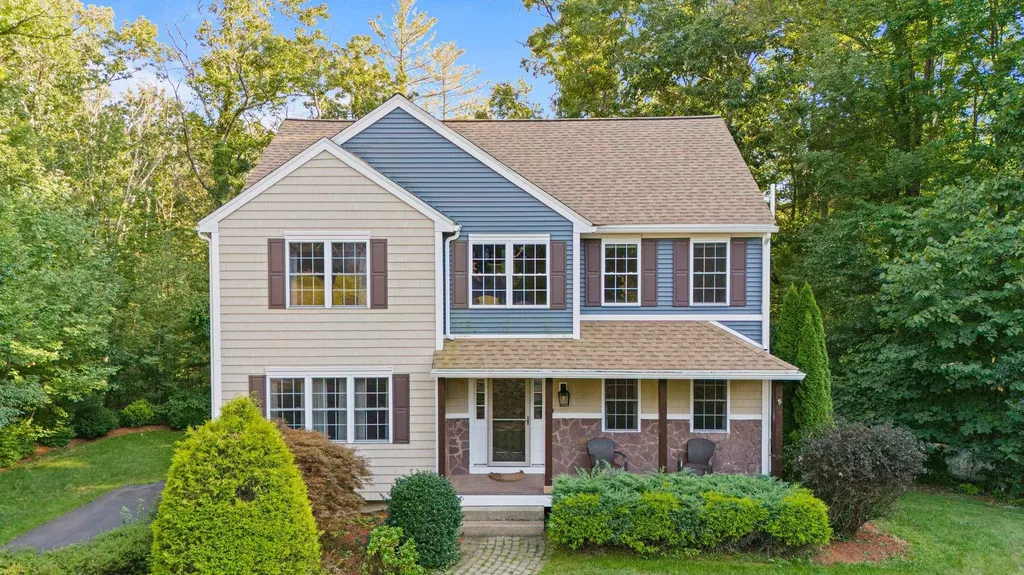 6 Fletcher Road Windham NH 03087