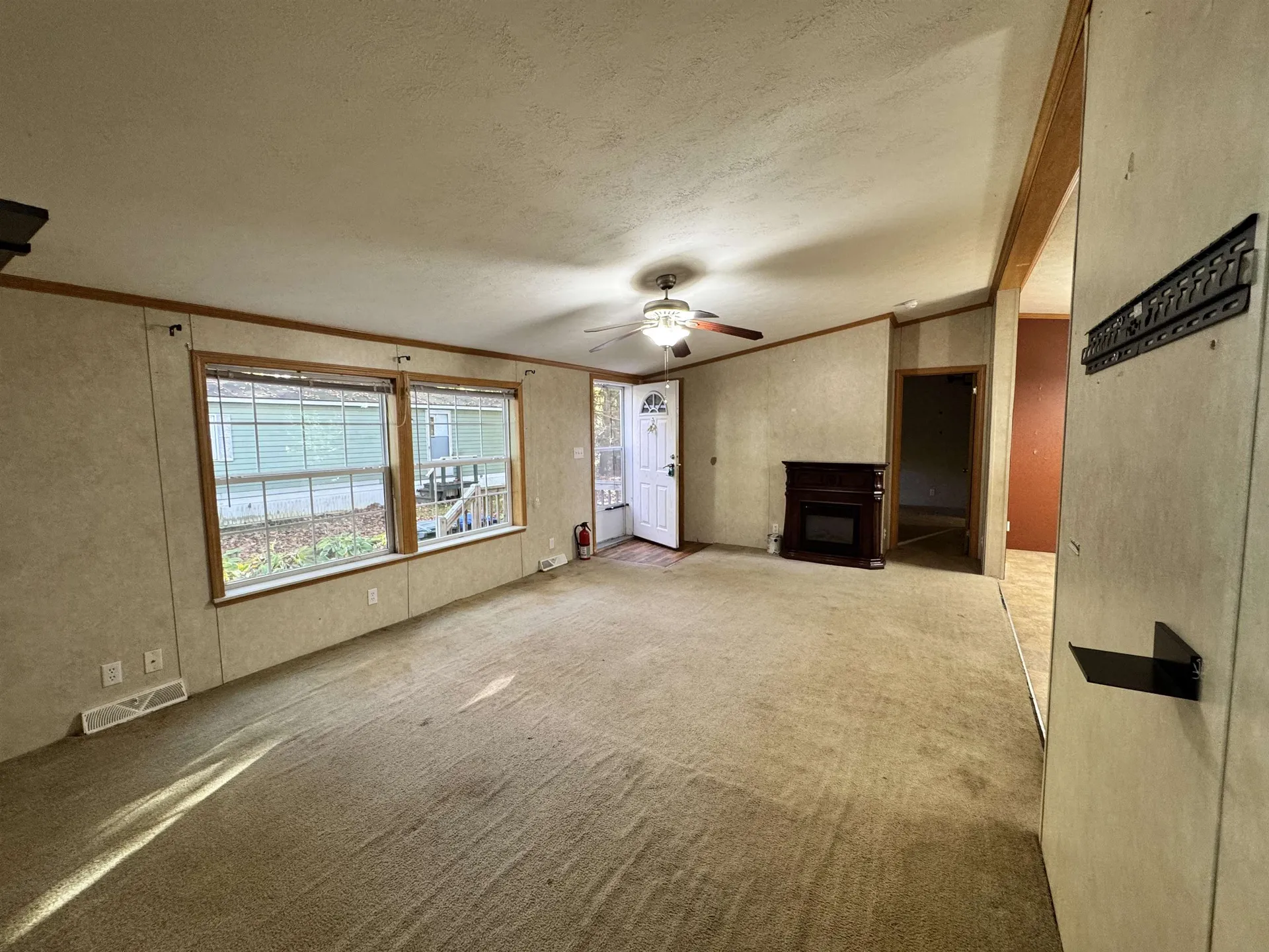 50 Willow Circle Hartford VT 05001