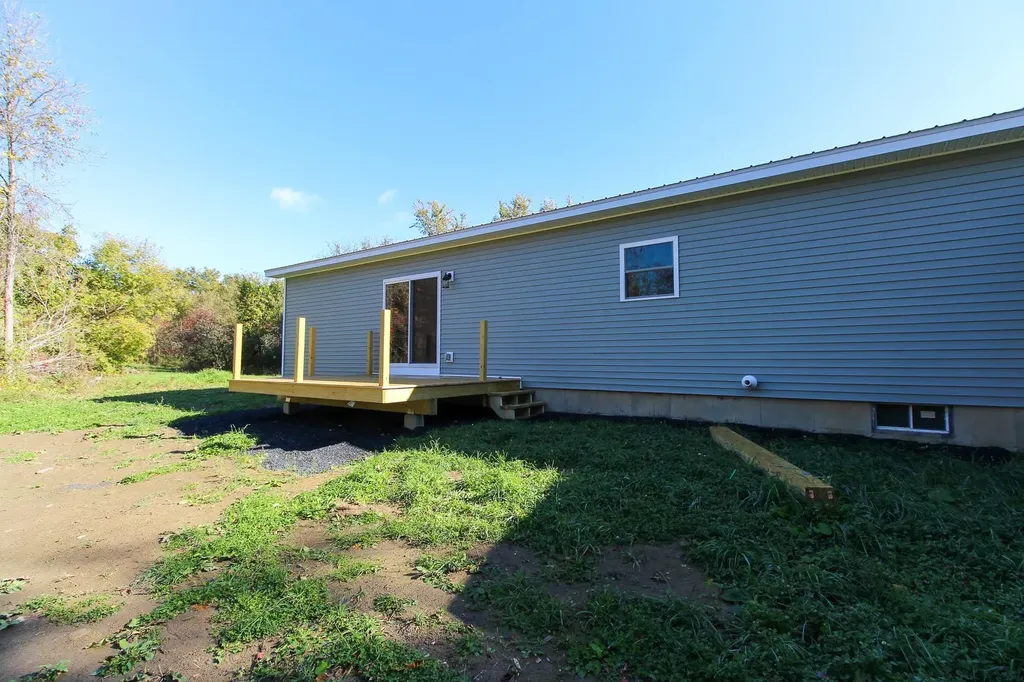 680 South End Road North Hero VT 05474