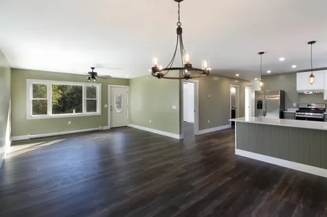 680 South End Road North Hero VT 05474