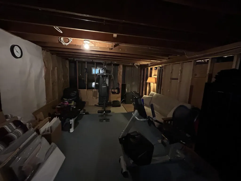 137 Willow Road East Kingston NH 03827