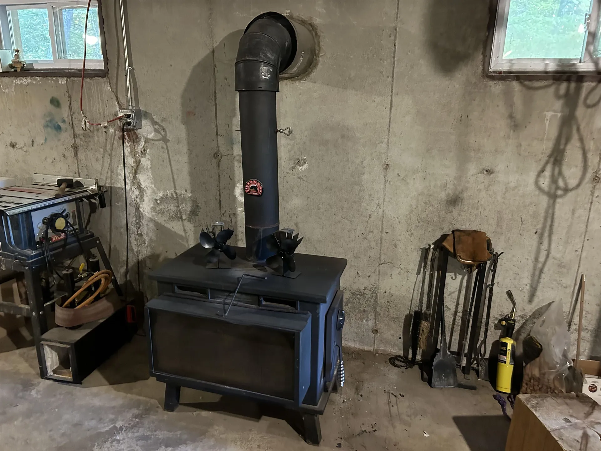 137 Willow Road East Kingston NH 03827