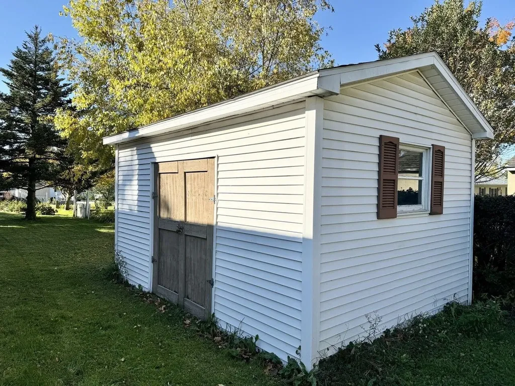 26 Thorpe Avenue Extension St. Albans Town VT 05478