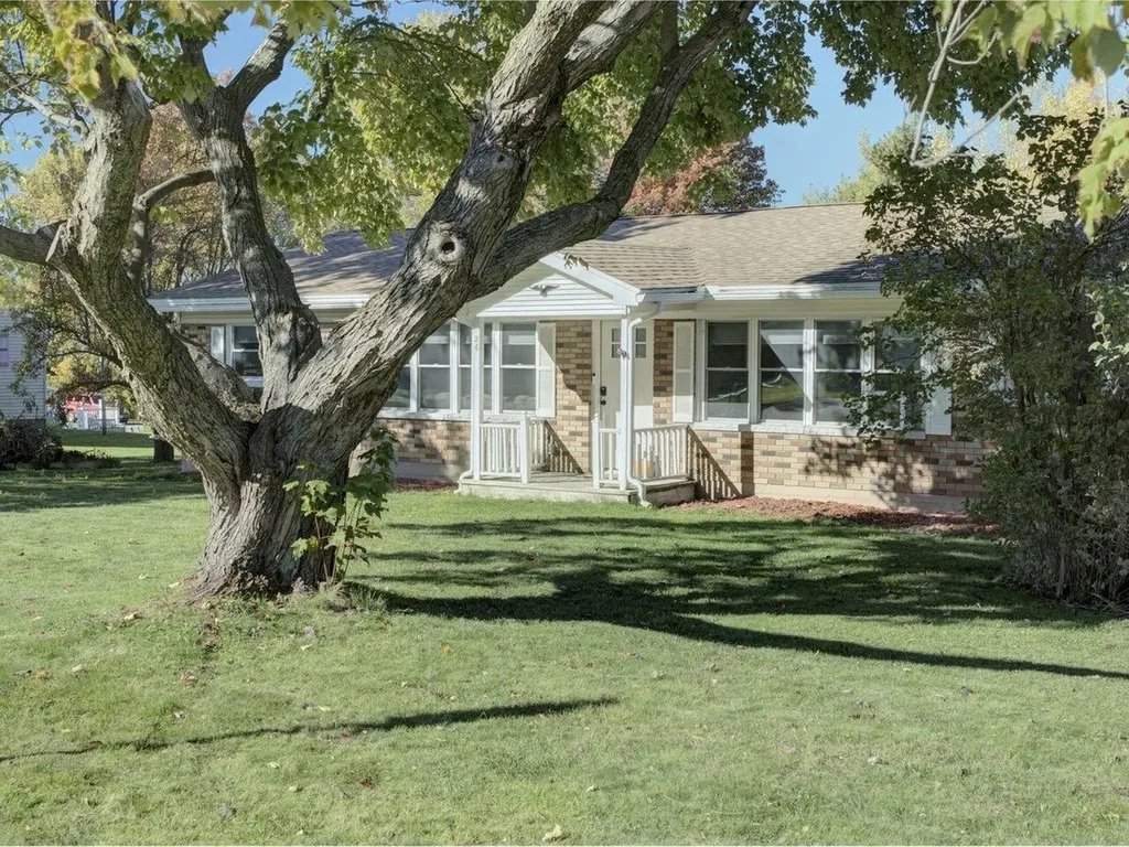 26 Thorpe Avenue Extension St. Albans Town VT 05478