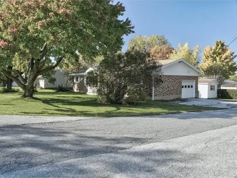 26 Thorpe Avenue Extension St. Albans Town VT 05478