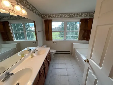 305 Farmall Drive Hinesburg VT 05461