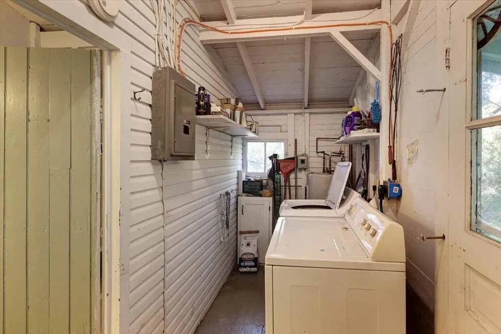 32 Starr Farm Beach Burlington VT 05408