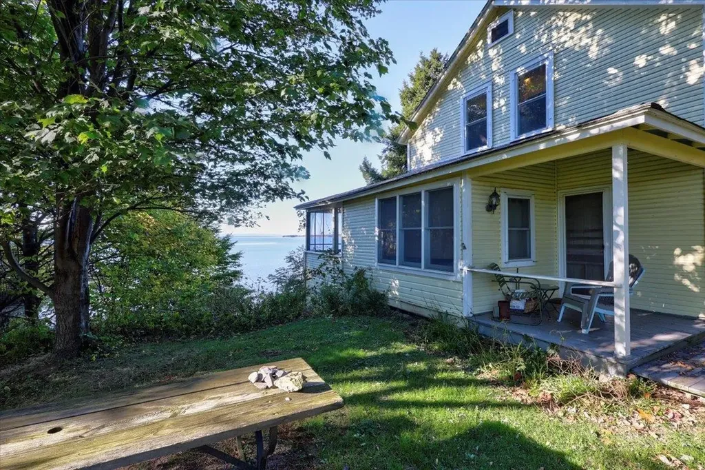 32 Starr Farm Beach Burlington VT 05408