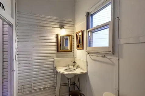 32 Starr Farm Beach Burlington VT 05408