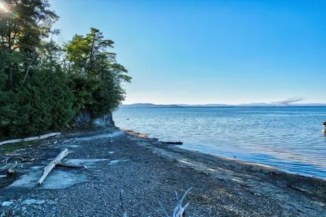 32 Starr Farm Beach Burlington VT 05408
