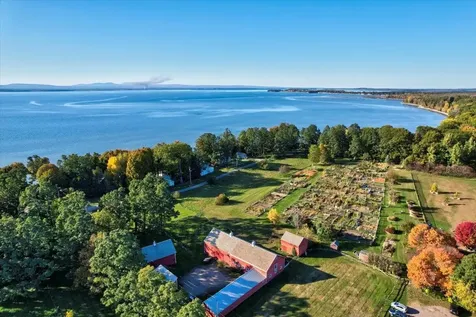 32 Starr Farm Beach Burlington VT 05408
