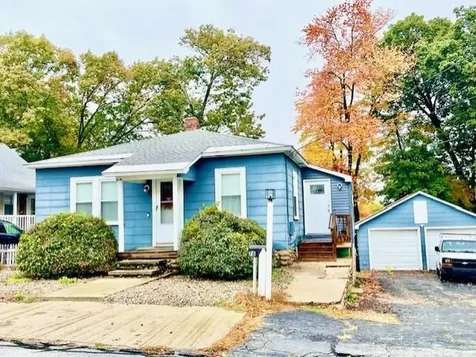 76 Dewey Street Manchester NH 03103