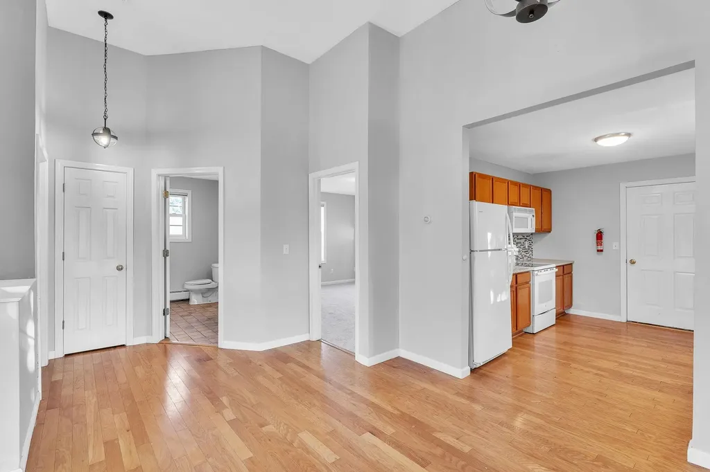 1162 North Avenue Burlington VT 05408