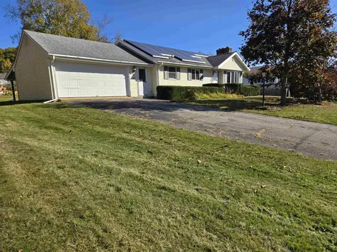 48 Deborah Drive Rutland Town VT 05701