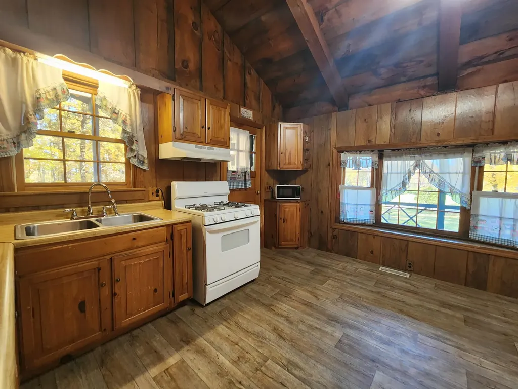 143 Zion Hill Road Northfield NH 03276
