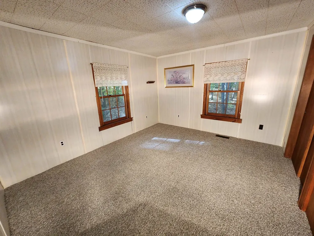 143 Zion Hill Road Northfield NH 03276