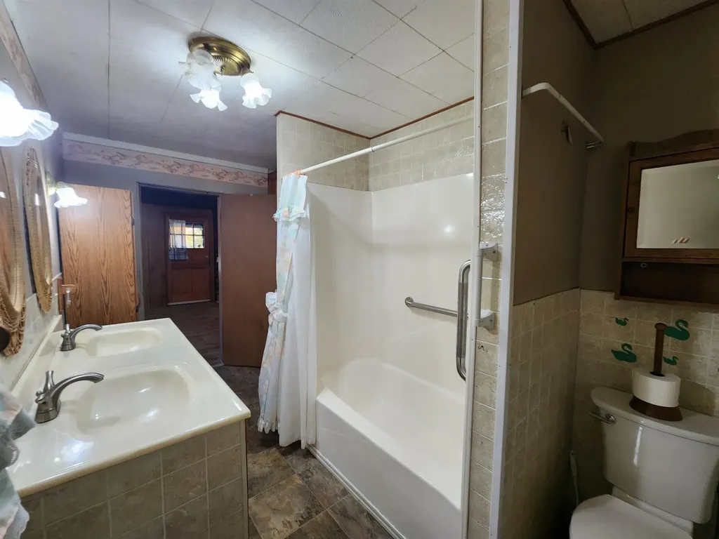 143 Zion Hill Road Northfield NH 03276