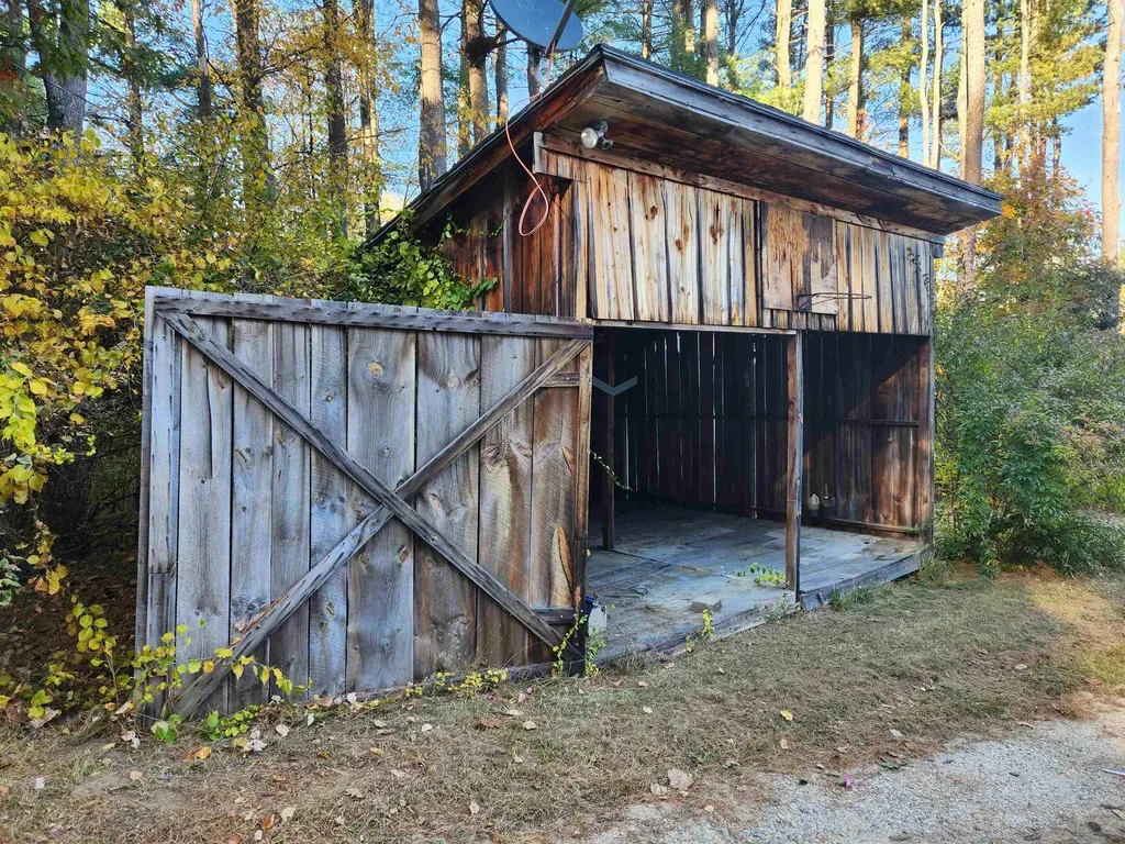 143 Zion Hill Road Northfield NH 03276