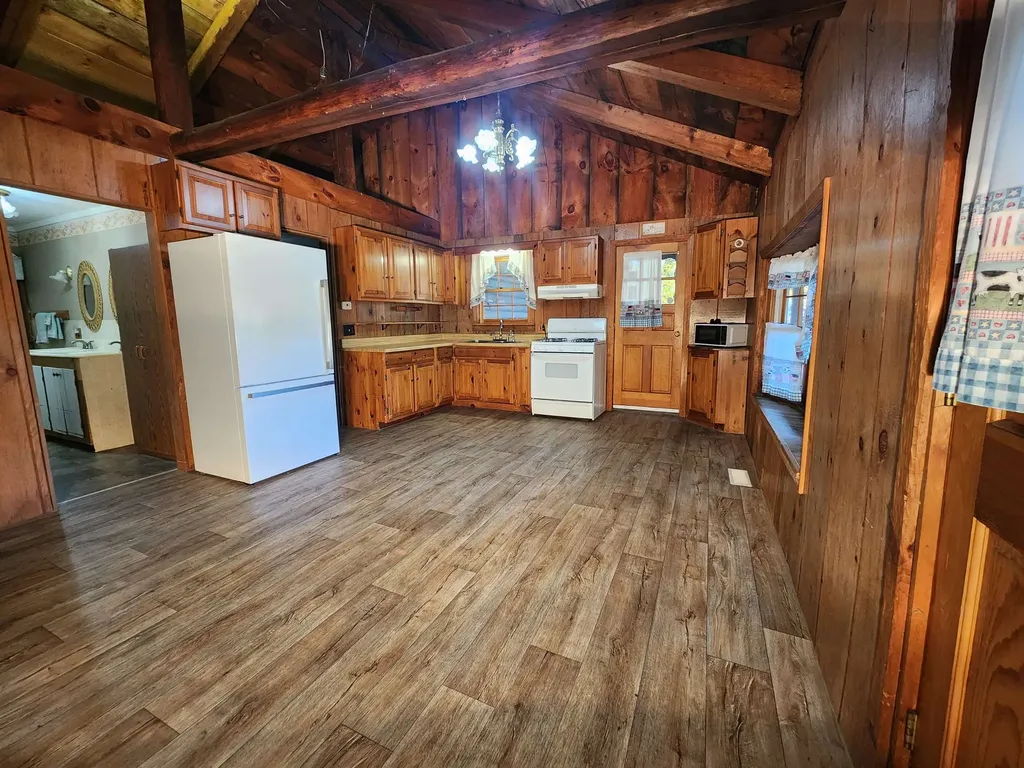 143 Zion Hill Road Northfield NH 03276