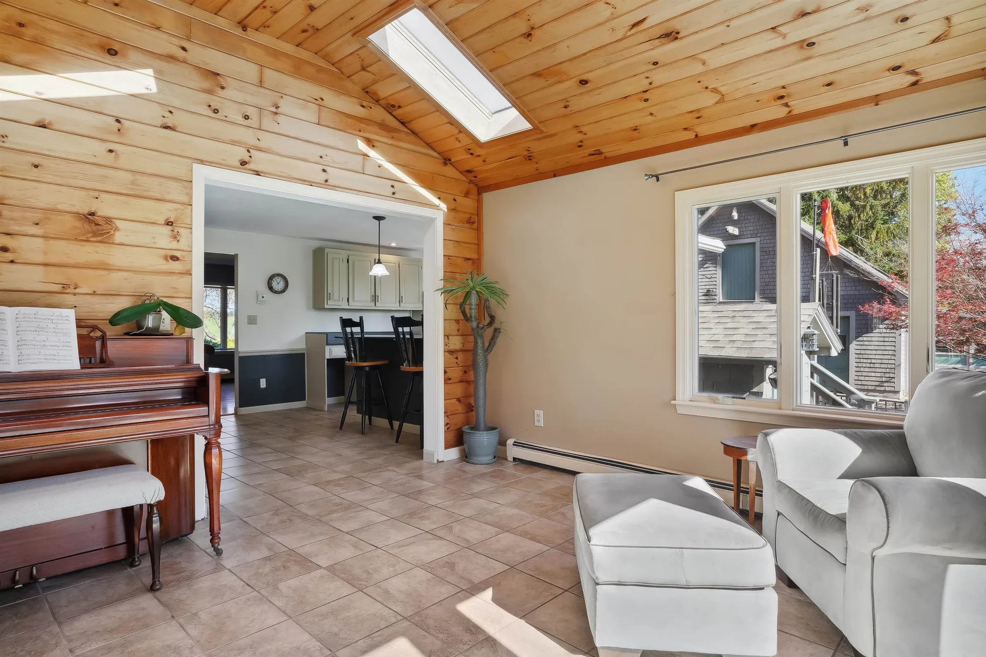 15 River Road Stratham NH 03885