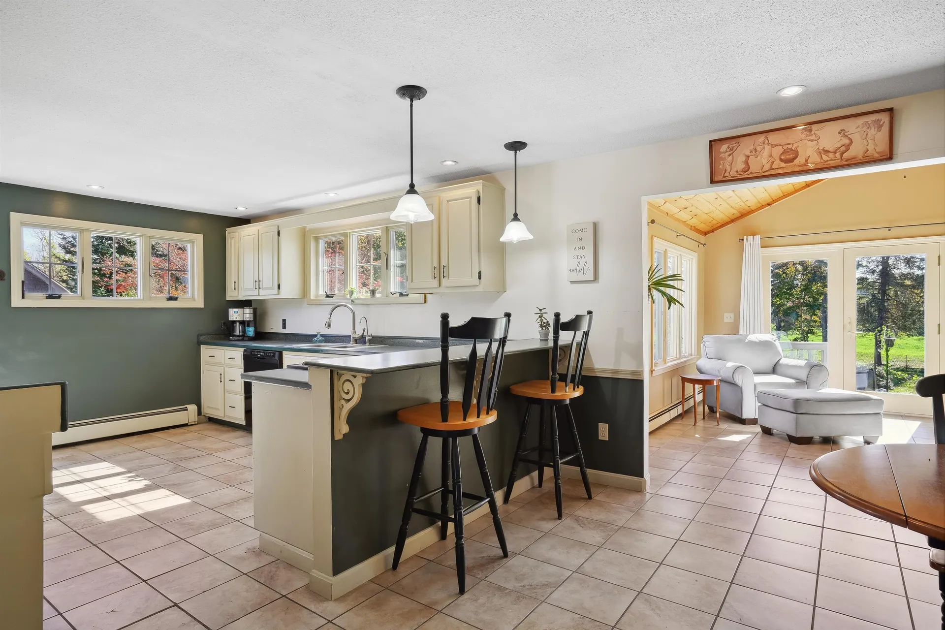 15 River Road Stratham NH 03885