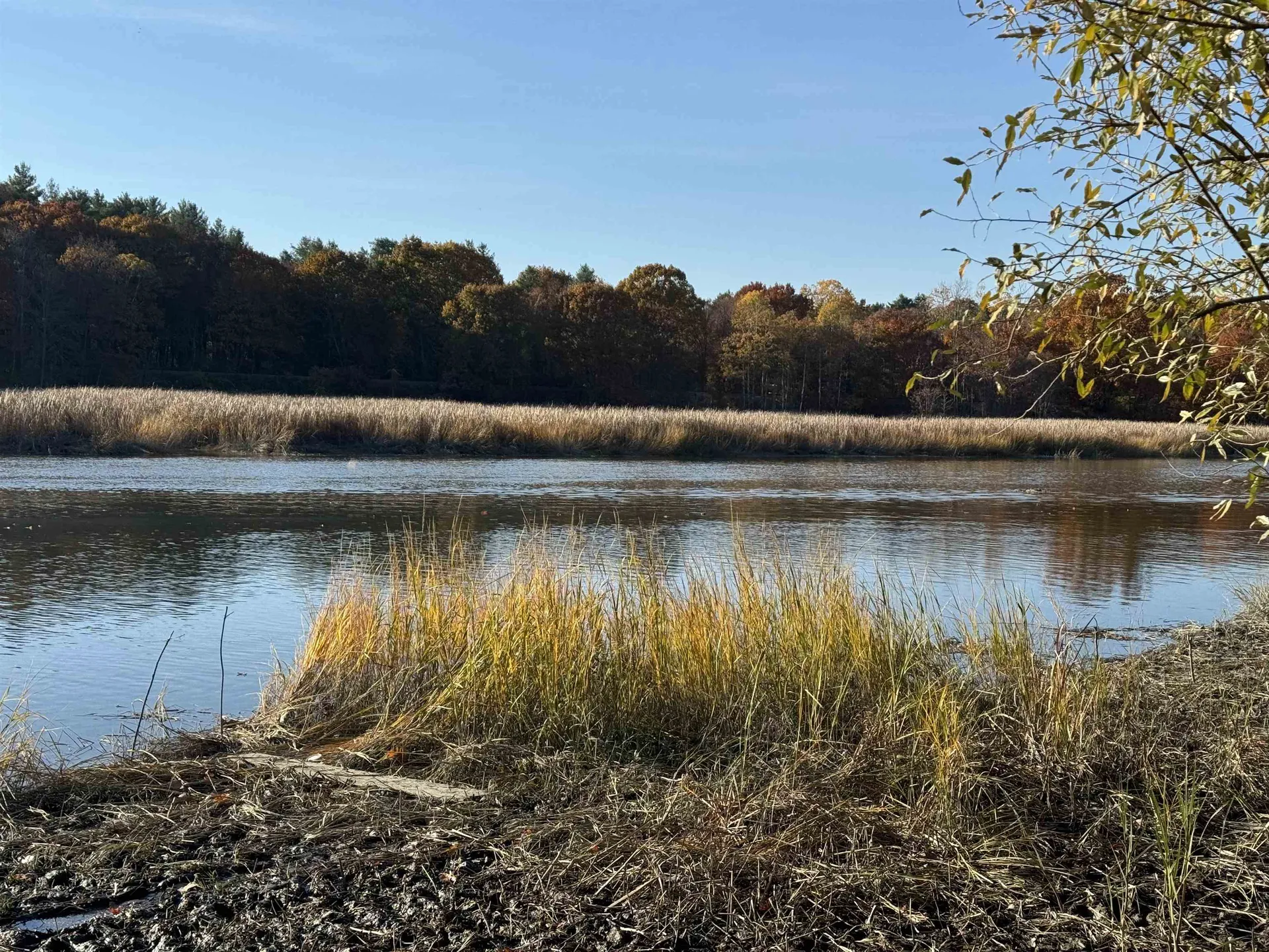 15 River Road Stratham NH 03885