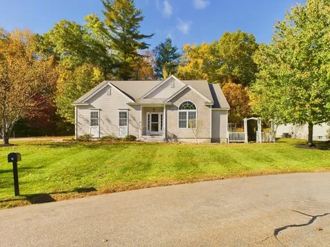 8 Cornerstone Road East Kingston NH 03827