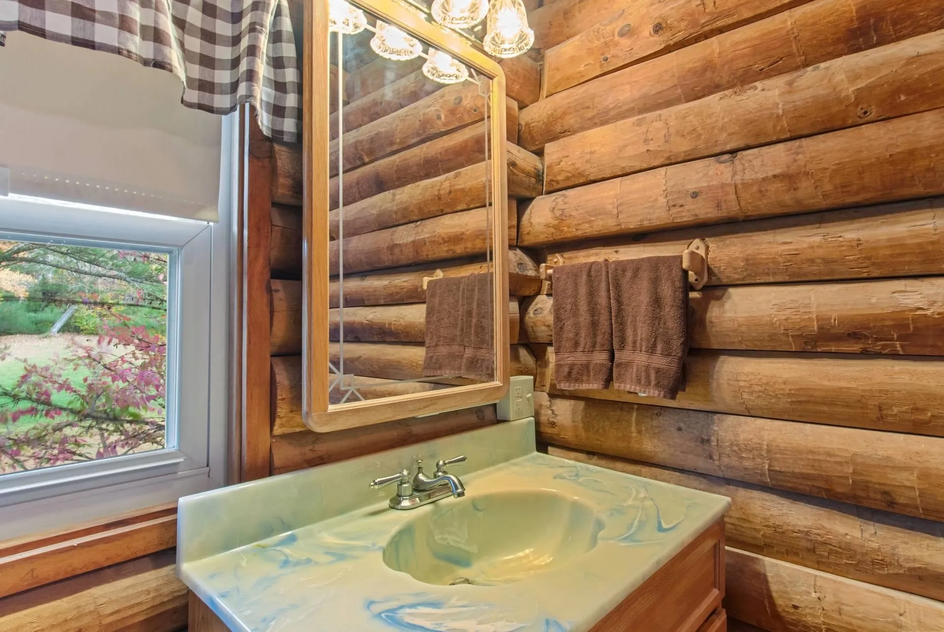 54 North Hedgehog Hill Road Unity NH 03773