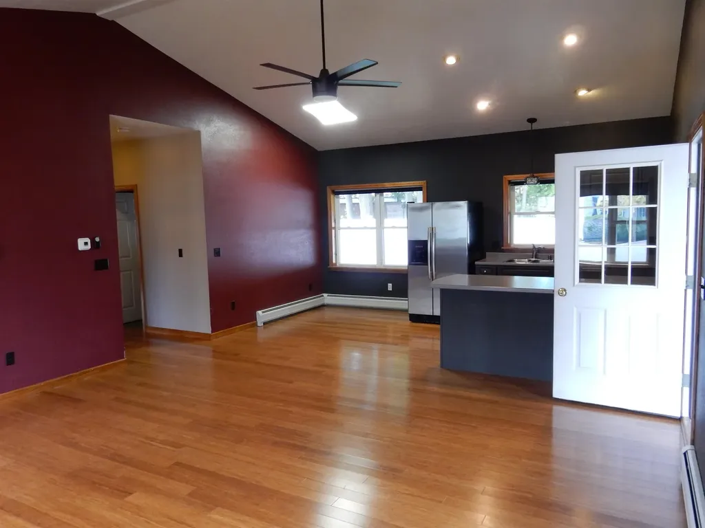 195 Pearl Street Newport City VT 05855