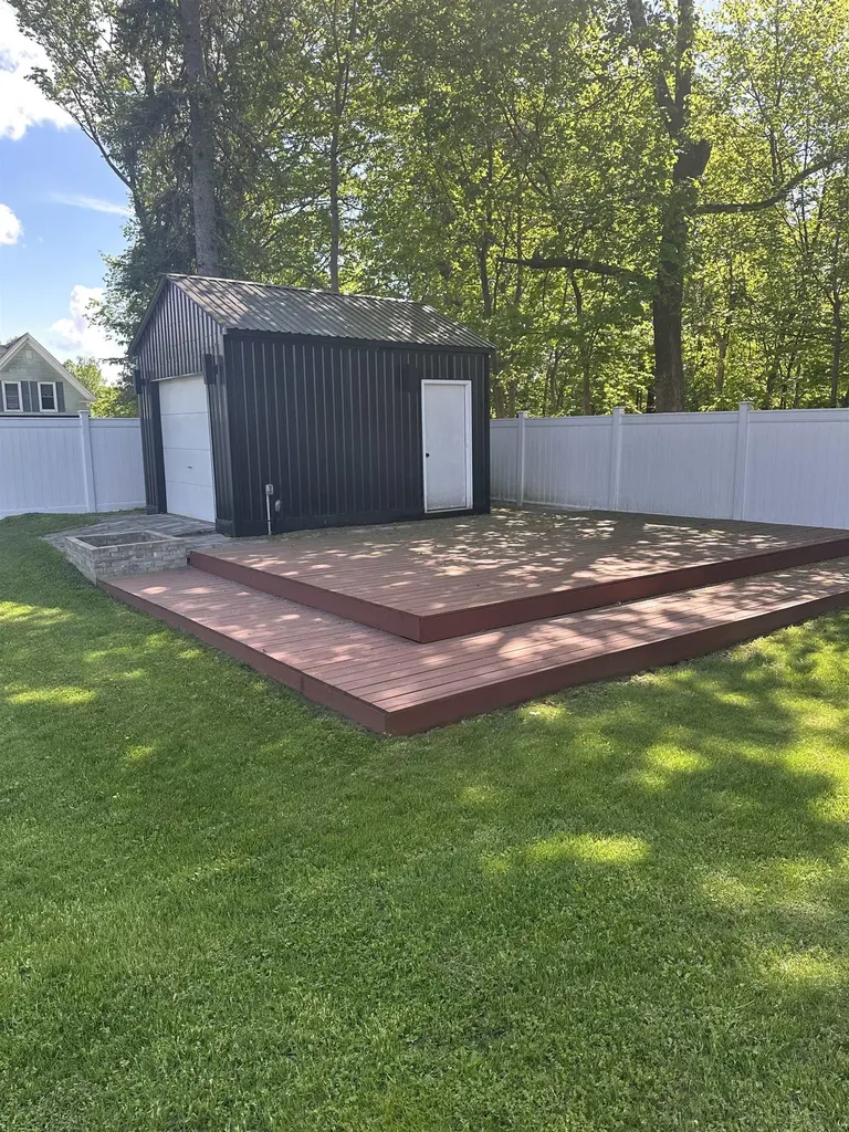 195 Pearl Street Newport City VT 05855