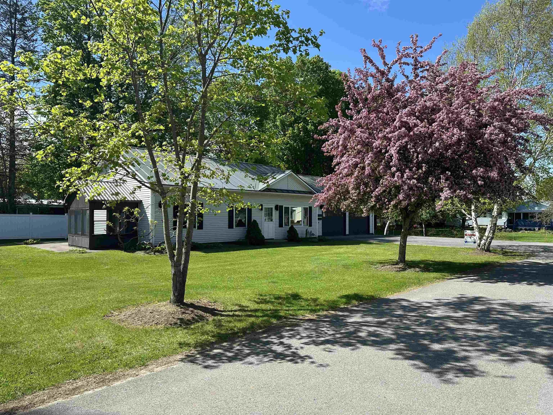 195 Pearl Street Newport City VT 05855