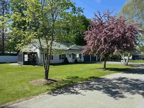 195 Pearl Street Newport City VT 05855