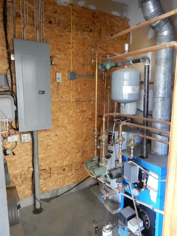 195 Pearl Street Newport City VT 05855