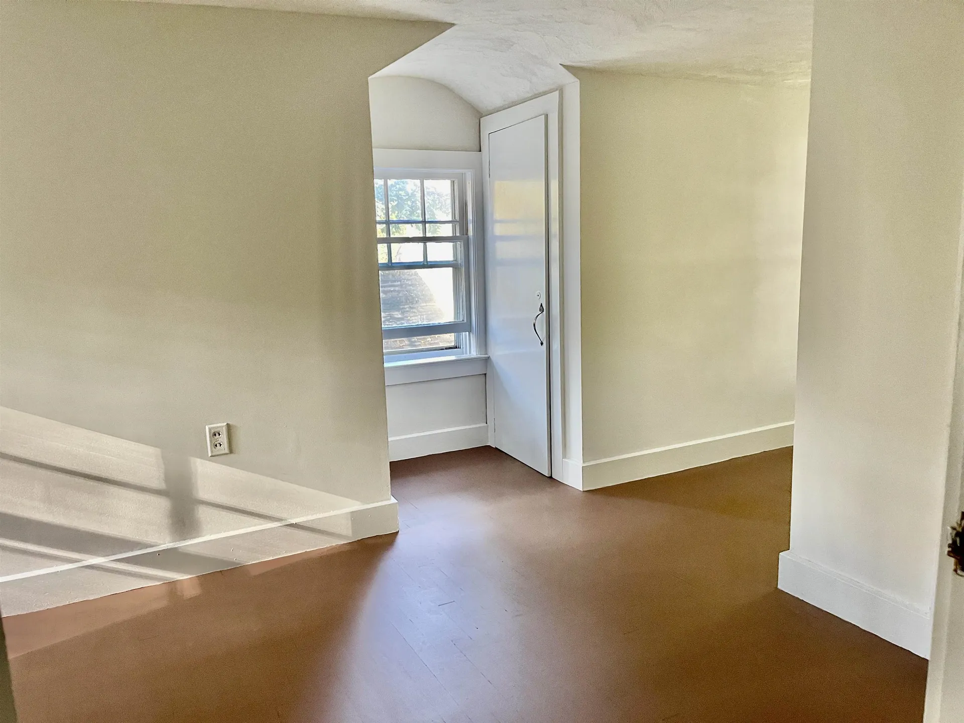 15 Mooney Street Alton NH 03809