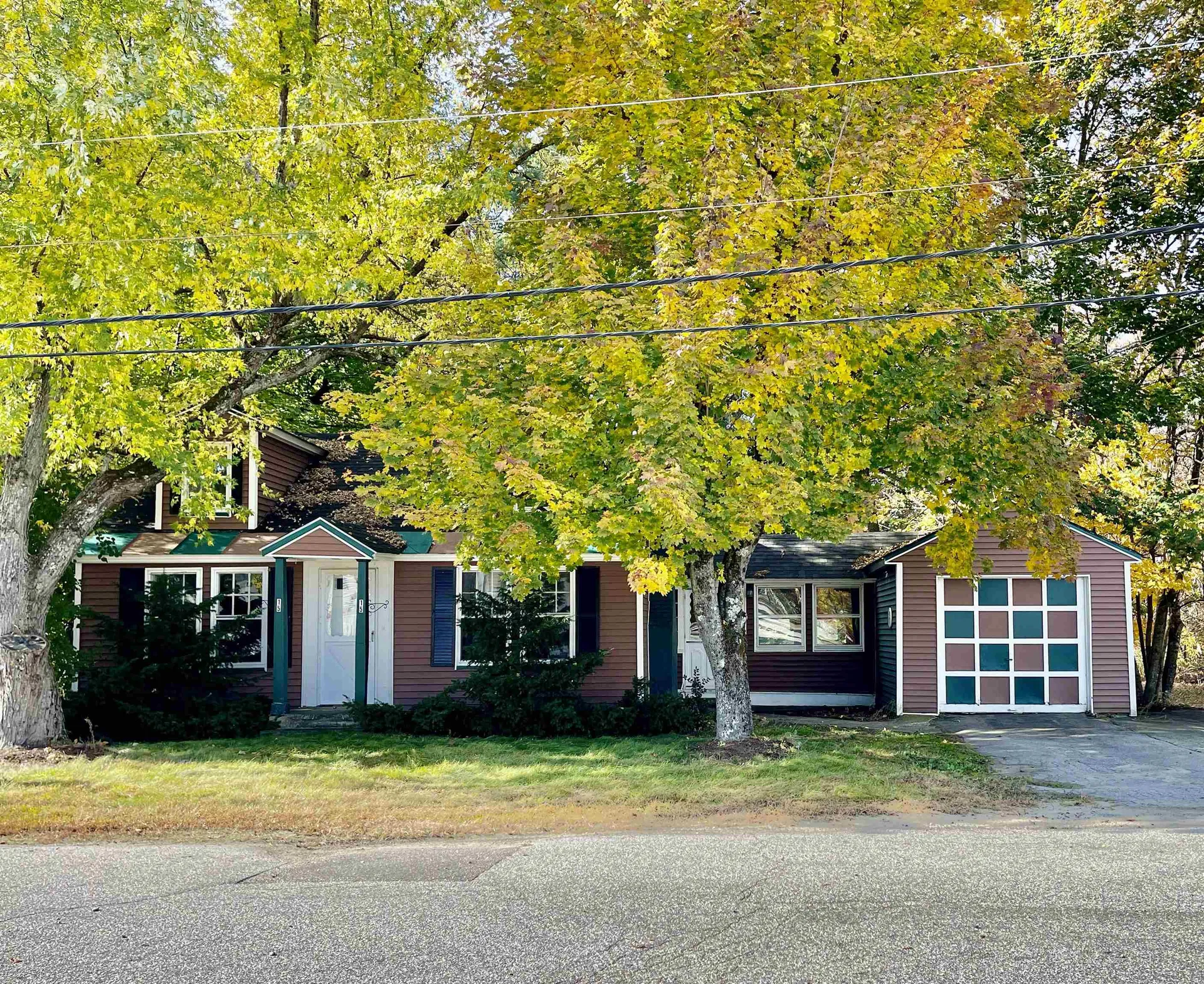 15 Mooney Street Alton NH 03809