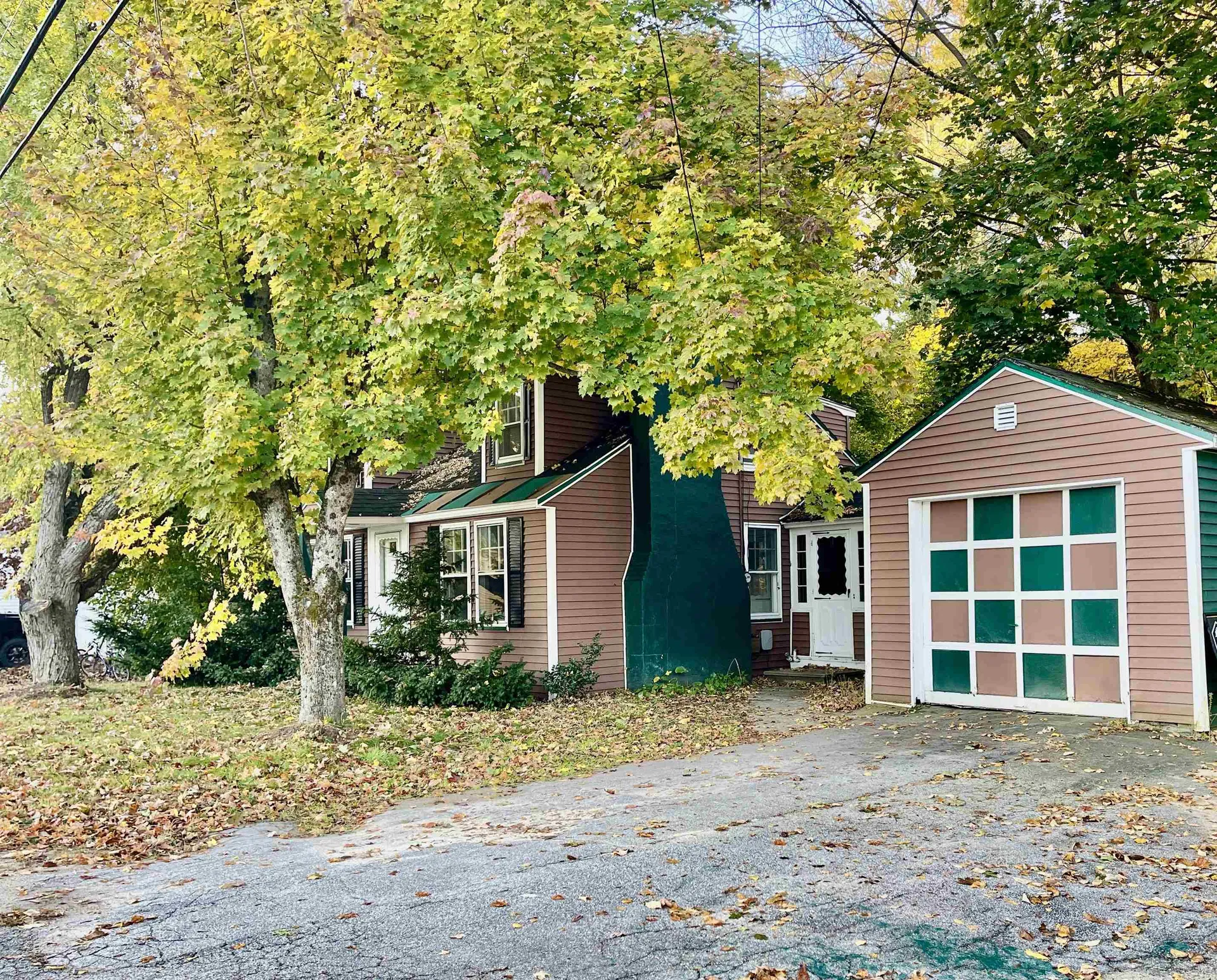 15 Mooney Street Alton NH 03809