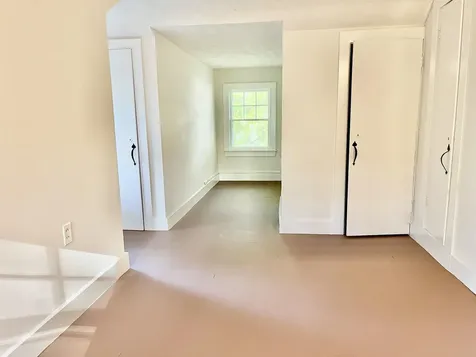 15 Mooney Street Alton NH 03809