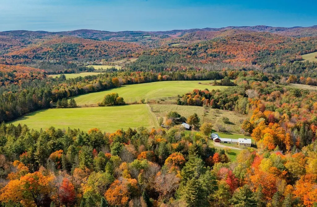 706 Dearborn Hill Road Corinth VT 05039