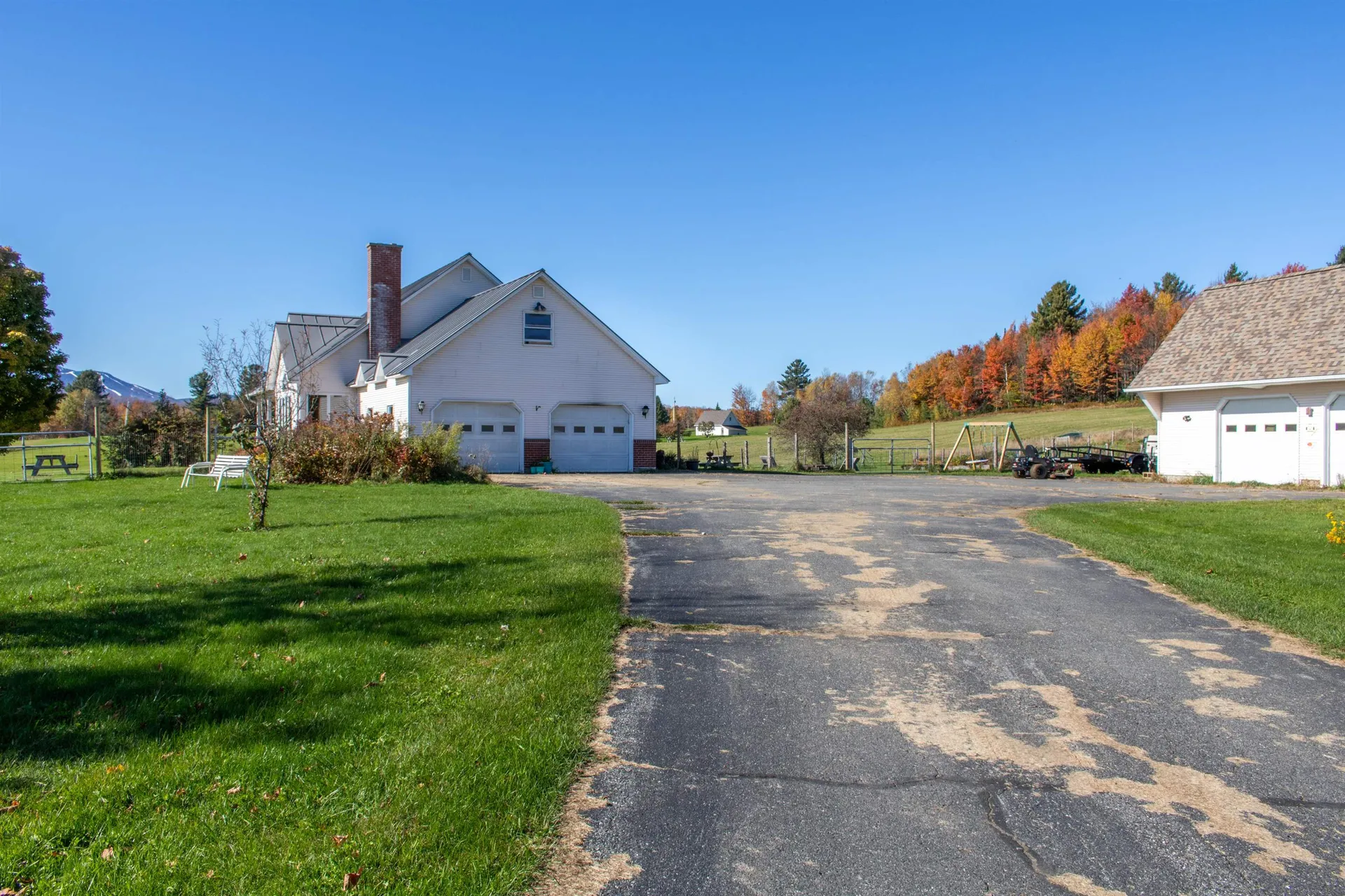 4828 Vt Route 100 Troy VT 05859