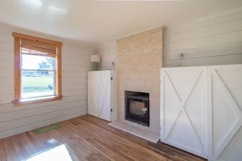 49 Glen Anderson Loop Craftsbury VT 05826