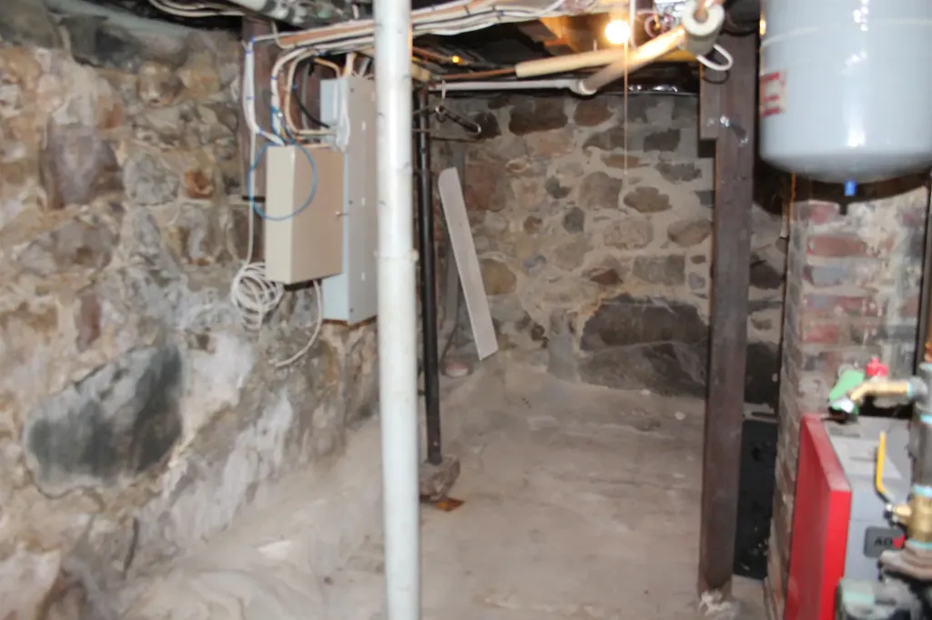 88 Eight Street Berlin NH 03570