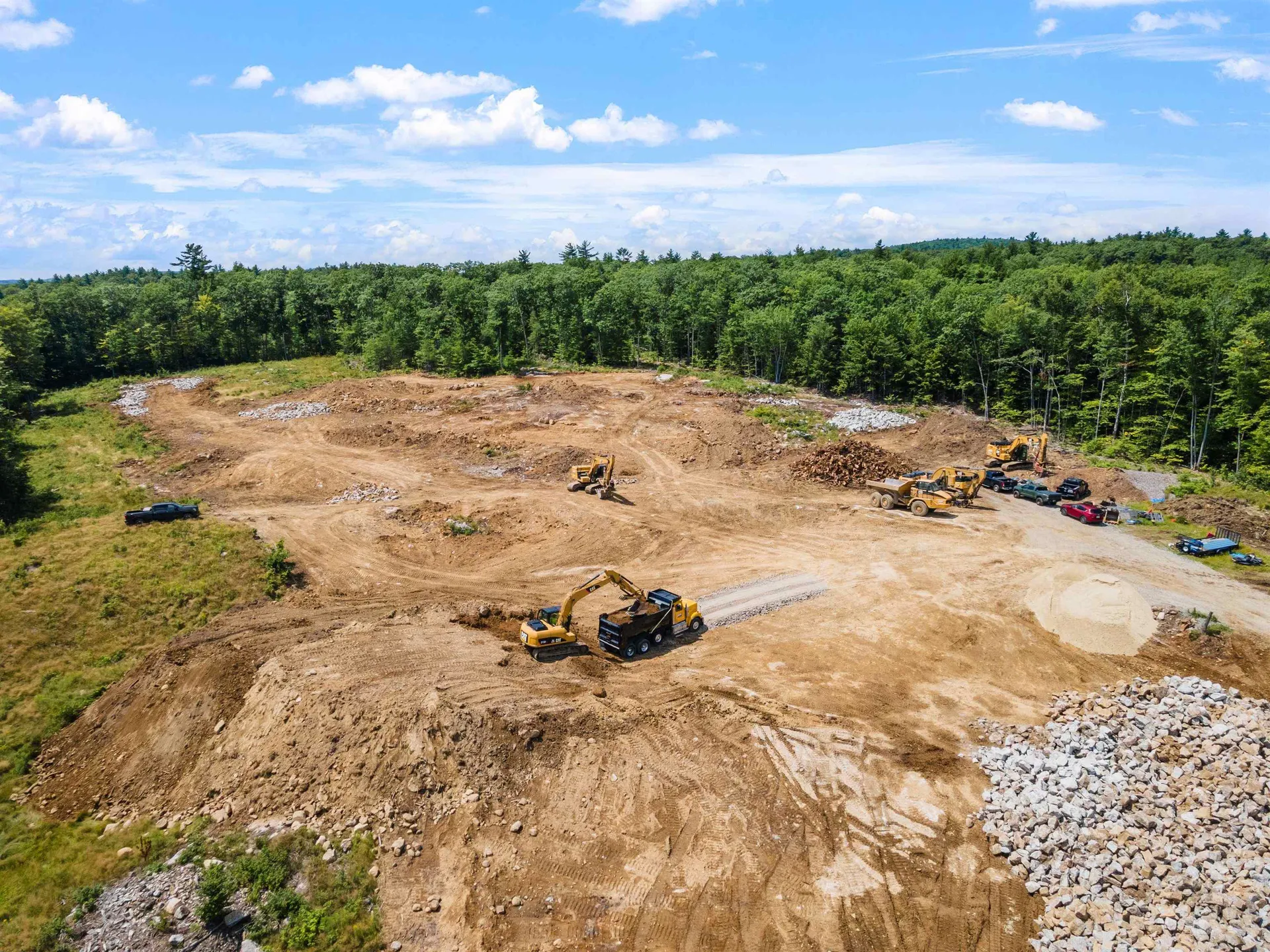 Endicott Street North Laconia NH 03246